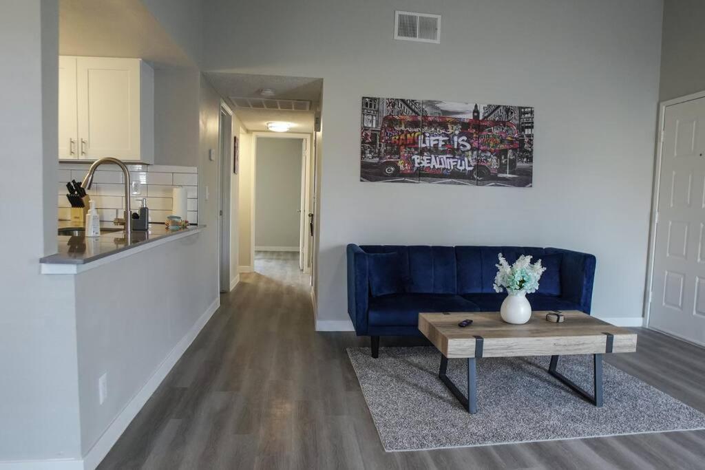 2 Bedroom Minutes From Las Vegas Strip And Airport Eksteriør billede